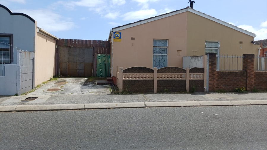 3 Bedroom Property for Sale in Portlands Western Cape